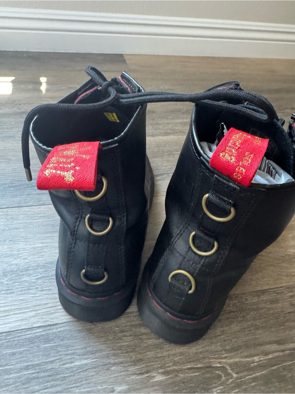 Dr. Martens 1460 Year of the Rabbit Leather Lace Up Boots Black Men 7/ Women 8 - Picture 3 of 8